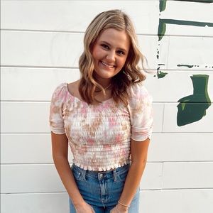 Meet your Posher, Chloe